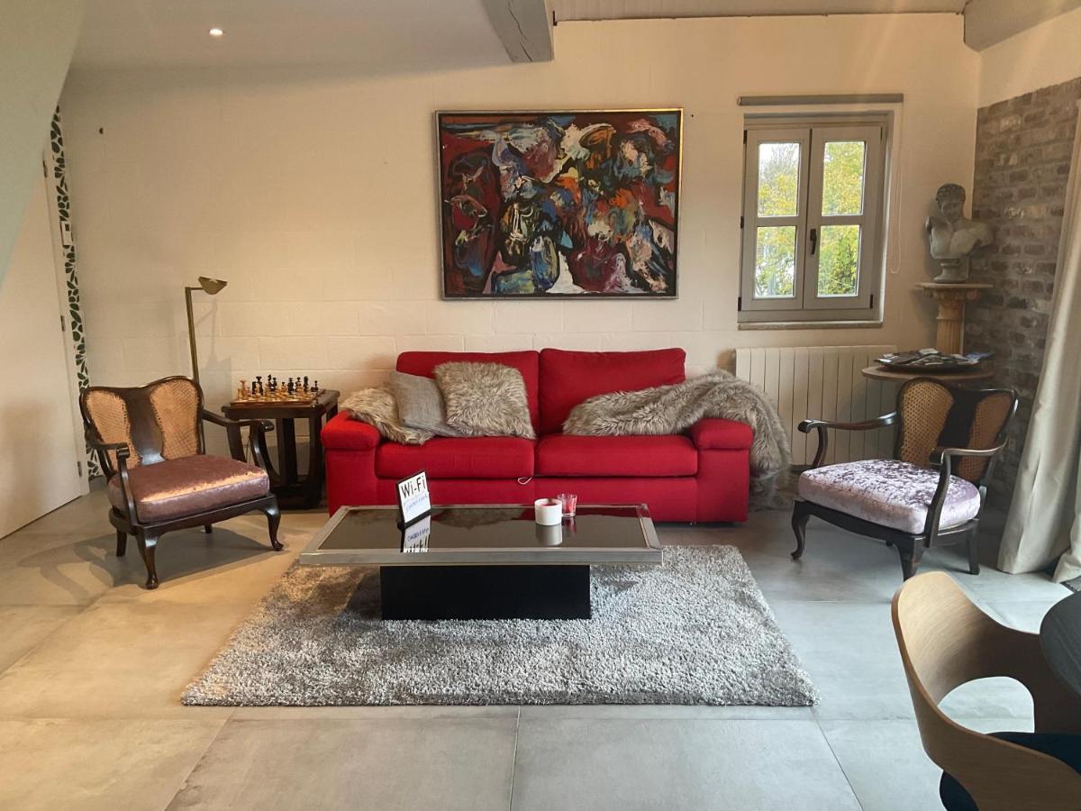 Lovely 1-Bedroom Appartement Le Joyau With Indoor Pool And Sauna Lasne Exterior photo